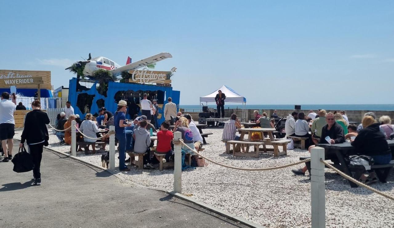 Отель Olympic Holiday Caravan Селси Экстерьер фото
